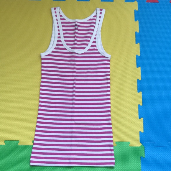 Bundle of 5 tank tops - Picture 6 of 7